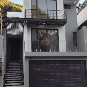 ALQUILER Casa residencial en Colonia Oakland, Zona 10
